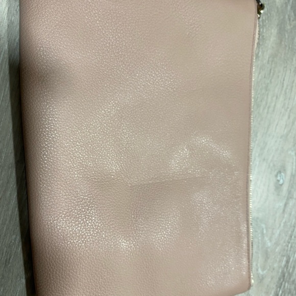 Kate Spade Large Leather Pouch/Clutch in Very Good Condition - Picture 8 of 8